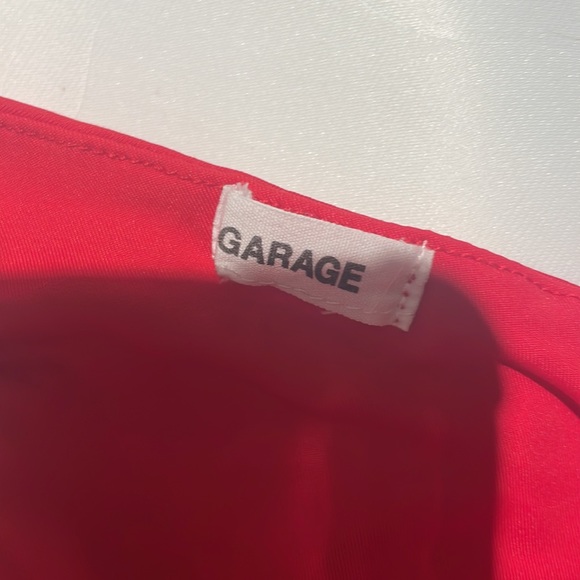 Asymmetrical red crop top ♥️ - Picture 5 of 6